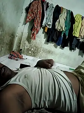 Snapshot of RNlov chatting on 21, 11, 2025 RNlov online show from 21, 11, 2025