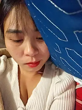 Squirrel-Pear online show from 30, 11, 2025