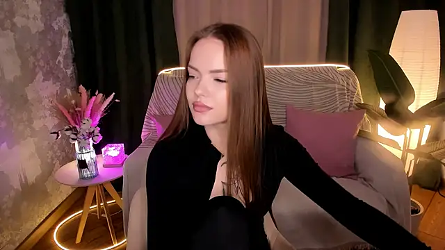 MelissaBell  online show from 5, 11, 2025