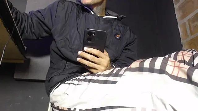 Anaconda larga online show from 25, 2, 2026