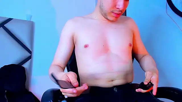 mike 257 online show from 7, 11, 2025