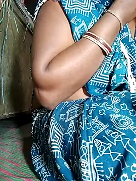 Hot cauple indian online show from 22, 2, 2026