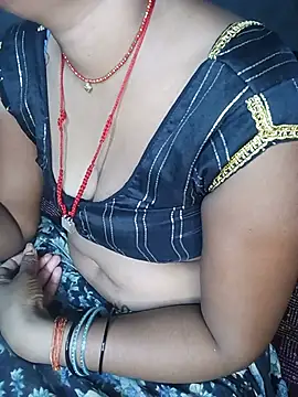 Snapshot of Hot_cauple_indian chatting on 26, 6, 2026 Hot cauple indian online show from 26, 6, 2026