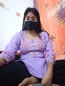 Snapshot of Hot_Angle chatting on 19, 5, 2026 Hot Angle online show from 19, 5, 2026