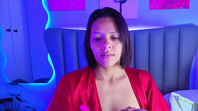 Snapshot of Aria_Russo chatting on 1, 5, 2026 Aria Russo online show from 1, 5, 2026
