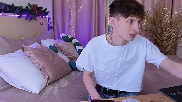 crisp1n online show from 15, 12, 2025