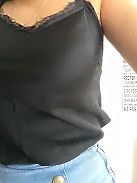 lasexycoquine59 online show from 18, 6, 2026