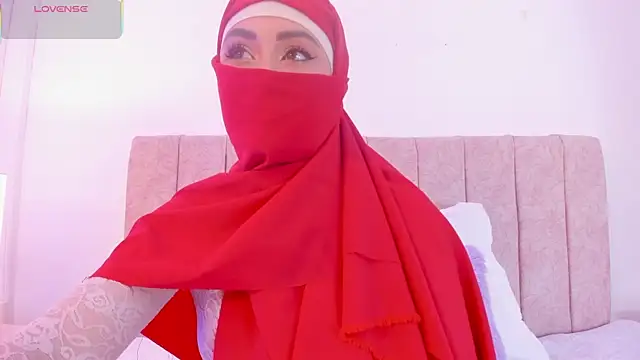 fatiima  online show from 12, 4, 2026