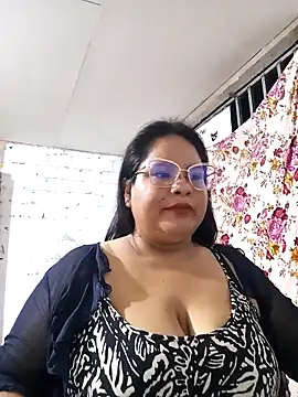 Snapshot of celeste122595 chatting on 9, 11, 2025 celeste122595 online show from 9, 11, 2025