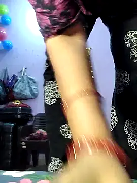 Snapshot of Dhana1 chatting on 18, 11, 2025 Dhana1 online show from 18, 11, 2025