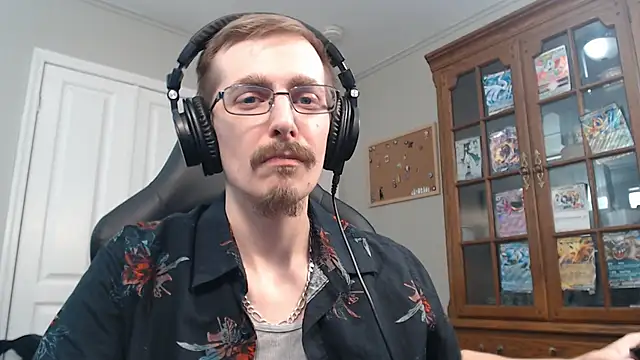 Snapshot of CasuallyCorrupt chatting on 8, 11, 2025 CasuallyCorrupt online show from 8, 11, 2025