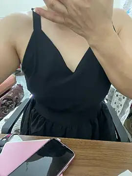 HinayLa online show from 19, 5, 2026