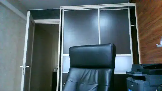 Snapshot of Denalynn chatting on 2, 3, 2026 Denalynn online show from 2, 3, 2026