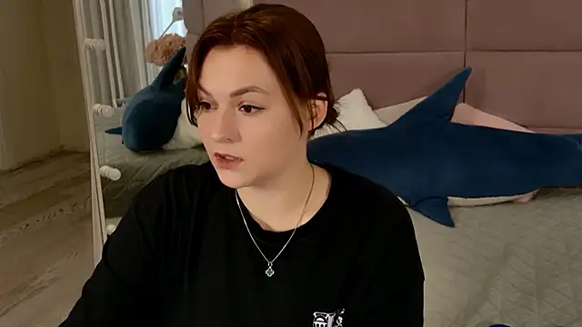 Snapshot of KirraMoss chatting on 15, 6, 2026 KirraMoss online show from 15, 6, 2026