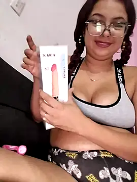 AfroditaSweetxh online show from 7, 1, 2026