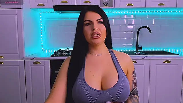 RheaLynn online show from 25, 3, 2026