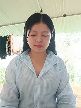 lisa-bae00 online show from 17, 5, 2026