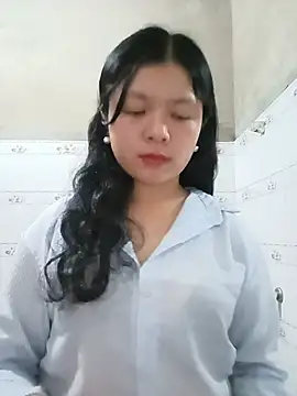 lisa-bae00 online show from 17, 5, 2026