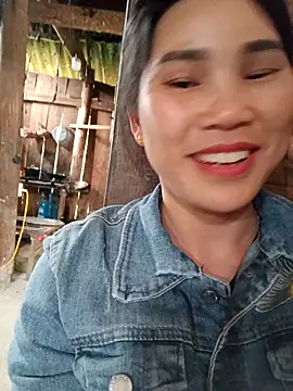 Snapshot of Bear_bear0 chatting on 2, 4, 2026 Bear bear0 online show from 2, 4, 2026