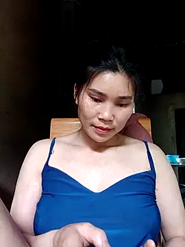 Snapshot of Bear_bear0 chatting on 13, 4, 2026 Bear bear0 online show from 13, 4, 2026