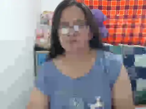 Snapshot of Kinkybela2025 chatting on 30, 10, 2025 Kinkybela2025 online show from 30, 10, 2025