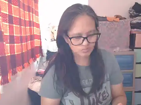 Kinkybela2025 online show from 8, 3, 2026