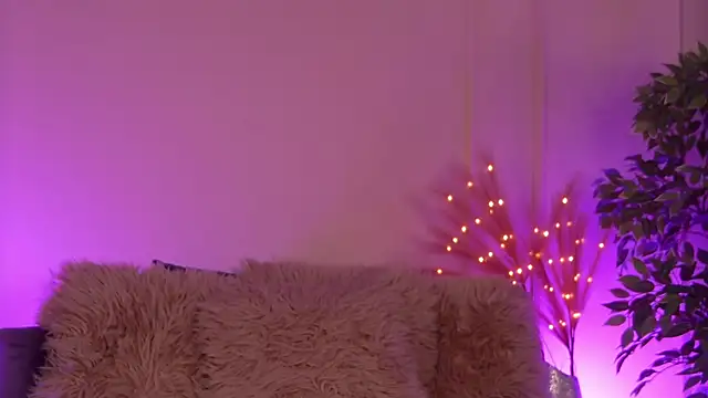 CrystalRedx online show from 18, 12, 2025