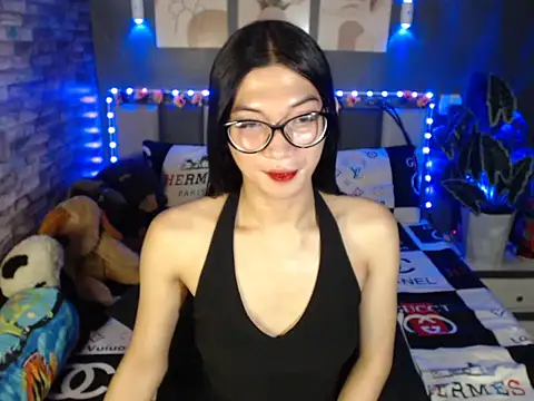 Snapshot of HotNathalie6900 chatting on 25, 3, 2026 HotNathalie6900 online show from 25, 3, 2026