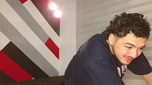 Zac Golden online show from 6, 3, 2026