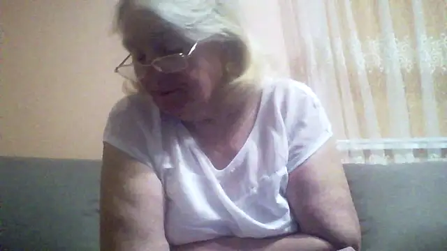Snapshot of AmyLove353 chatting on 30, 4, 2026 AmyLove353 online show from 30, 4, 2026