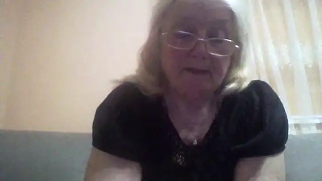 Snapshot of AmyLove353 chatting on 30, 4, 2026 AmyLove353 online show from 30, 4, 2026