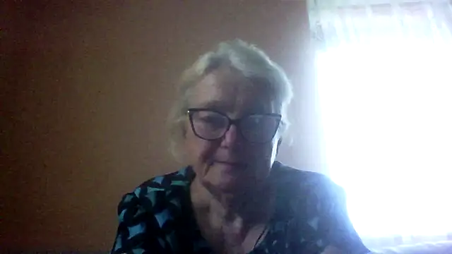 Snapshot of AmyLove353 chatting on 12, 6, 2026 AmyLove353 online show from 12, 6, 2026