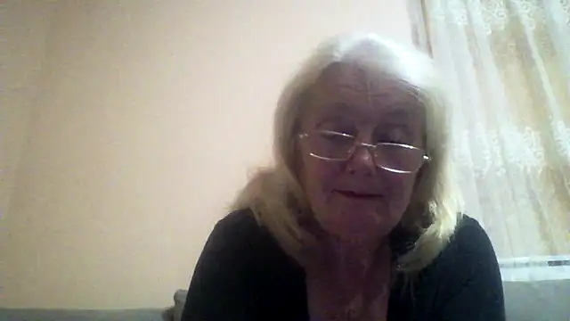 AmyLove353 online show from 30, 6, 2026