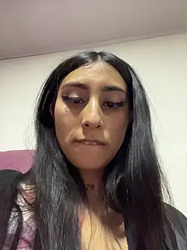 Snapshot of Violeet-Smith chatting on 18, 2, 2026 Violeet-Smith online show from 18, 2, 2026