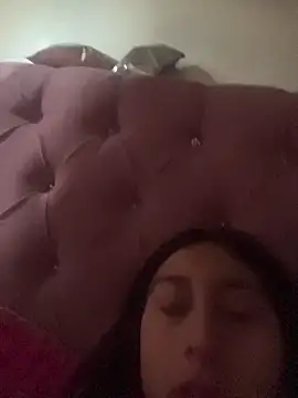 Snapshot of Violeet-Smith chatting on 20, 2, 2026 Violeet-Smith online show from 20, 2, 2026