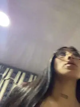 Snapshot of Violeet-Smith chatting on 1, 3, 2026 Violeet-Smith online show from 1, 3, 2026