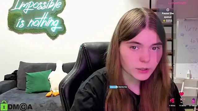 MiraaBloom online show from 26, 10, 2025