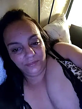 Snapshot of karina_katy chatting on 22, 10, 2025 karina katy online show from 22, 10, 2025