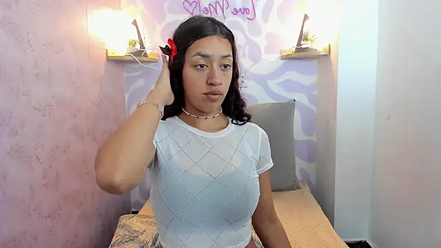 Snapshot of mia_scarlett7 chatting on 23, 5, 2026 mia scarlett7 online show from 23, 5, 2026