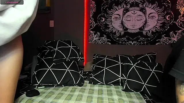 cleoo jhonny online show from 14, 4, 2026