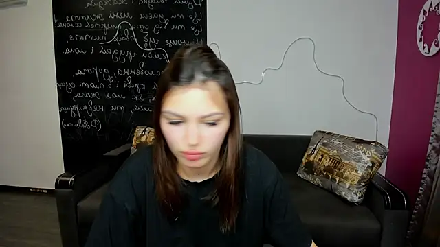 Snapshot of KittyShenson chatting on 23, 11, 2025 KittyShenson online show from 23, 11, 2025