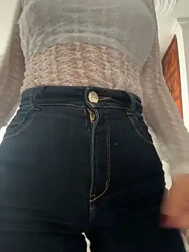 Snapshot of Talia_Bonet chatting on 20, 5, 2026 Talia Bonet online show from 20, 5, 2026