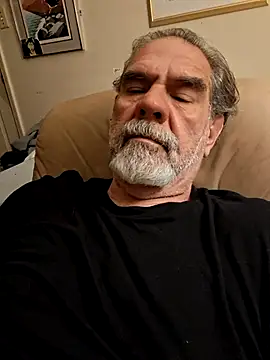 Snapshot of pena633 chatting on 24, 3, 2026 pena633 online show from 24, 3, 2026