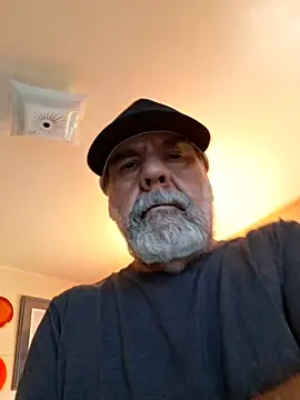 Snapshot of pena633 chatting on 25, 4, 2026 pena633 online show from 25, 4, 2026