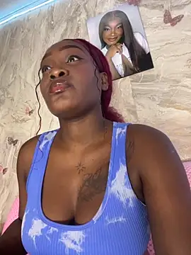 ezlyne-01 online show from 7, 11, 2025