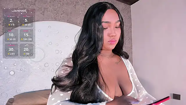 Snapshot of Viana_dior chatting on 23, 10, 2025 Viana dior online show from 23, 10, 2025