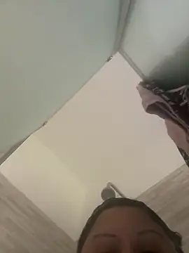 gatitalocahot online show from 23, 4, 2026