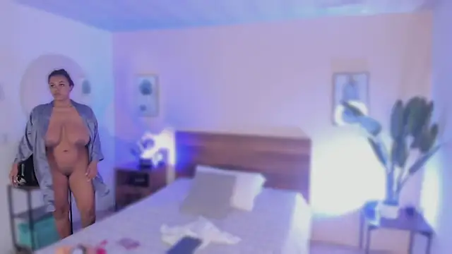 YariRose online show from 20, 12, 2025