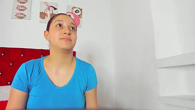 Snapshot of kittymonroe1 chatting on 10, 7, 2026 kittymonroe1 online show from 10, 7, 2026