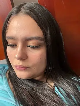 Selena Roa online show from 15, 4, 2026